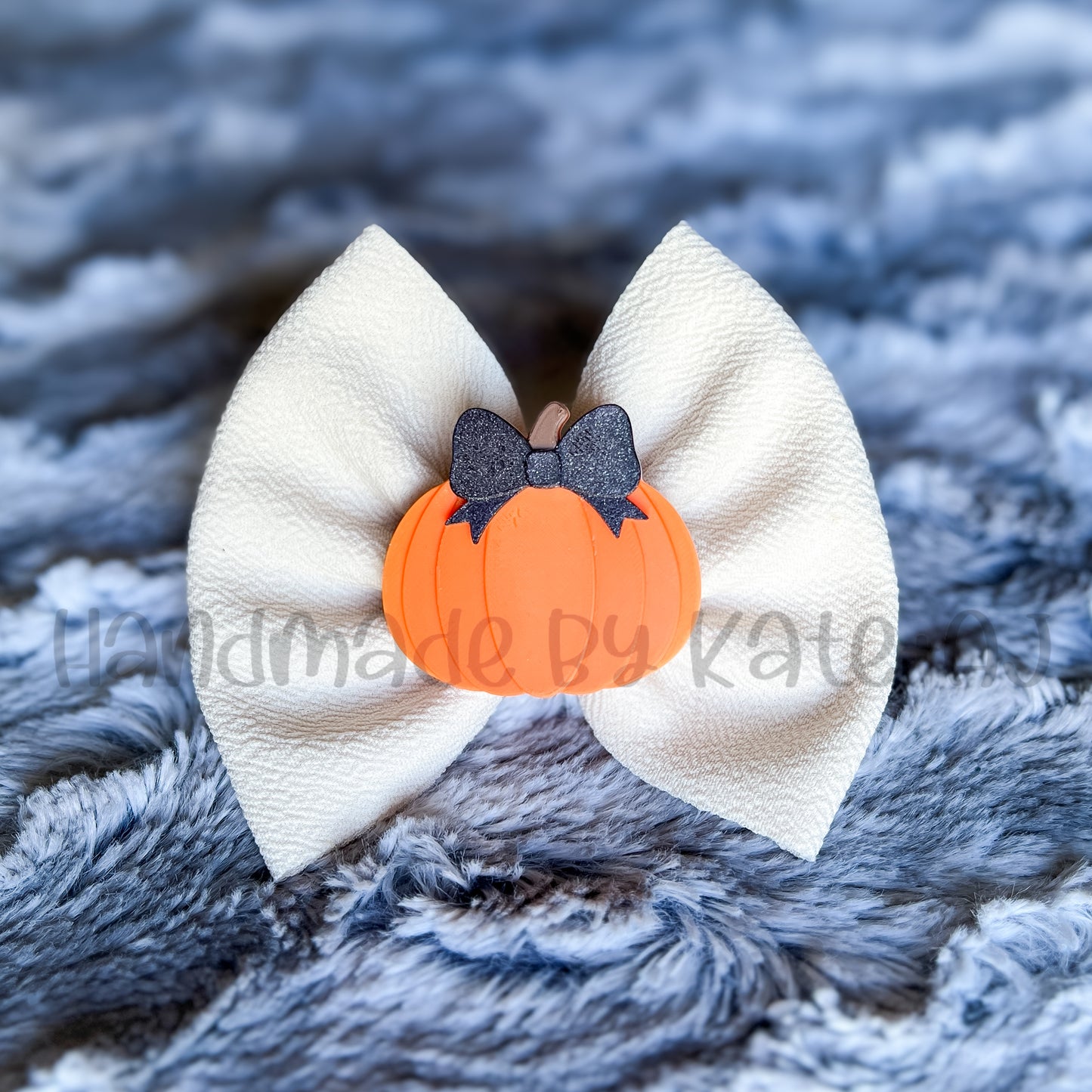 Pumpkin W/ Bow Single Clip