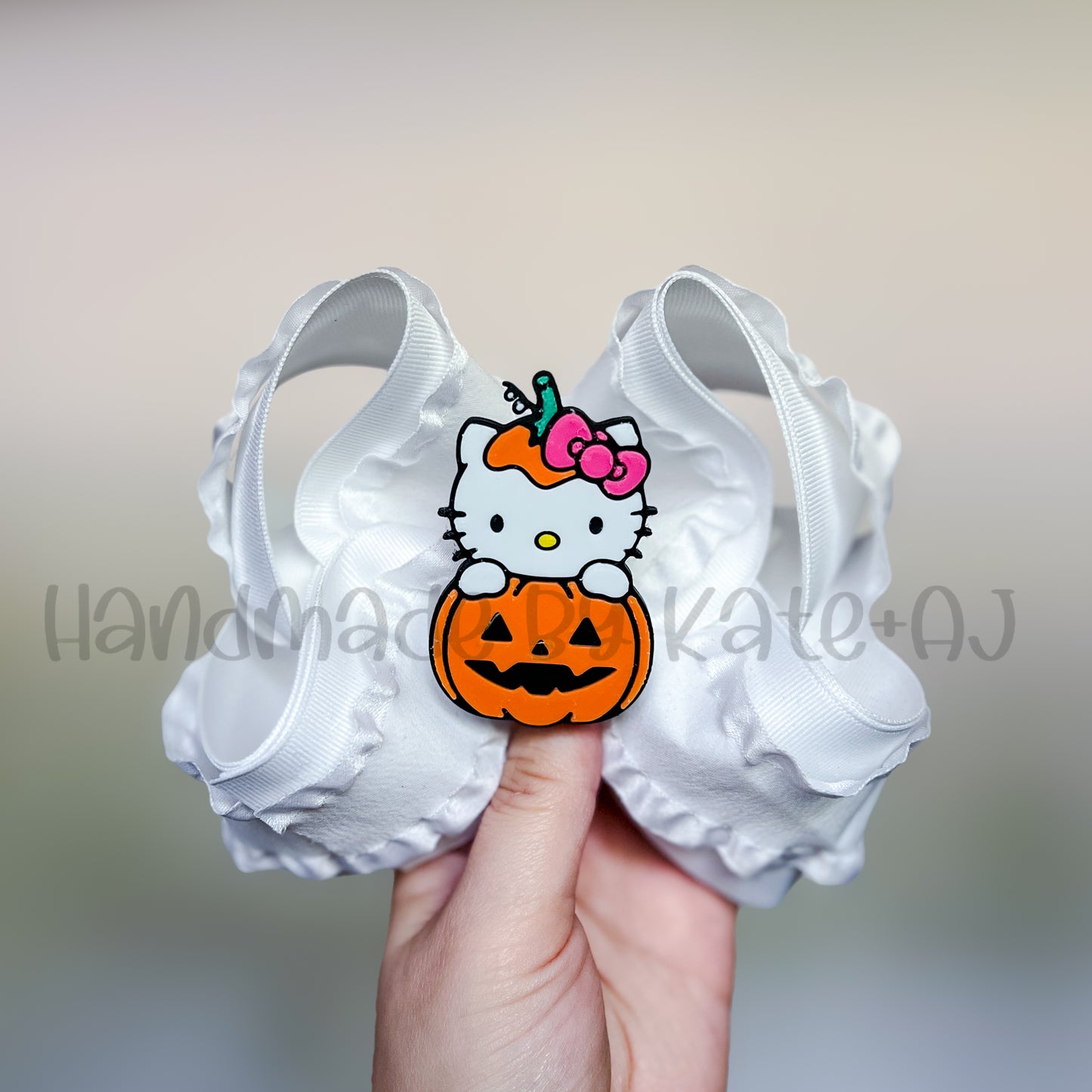 RTS Kitty in a Pumpkin Single Clip